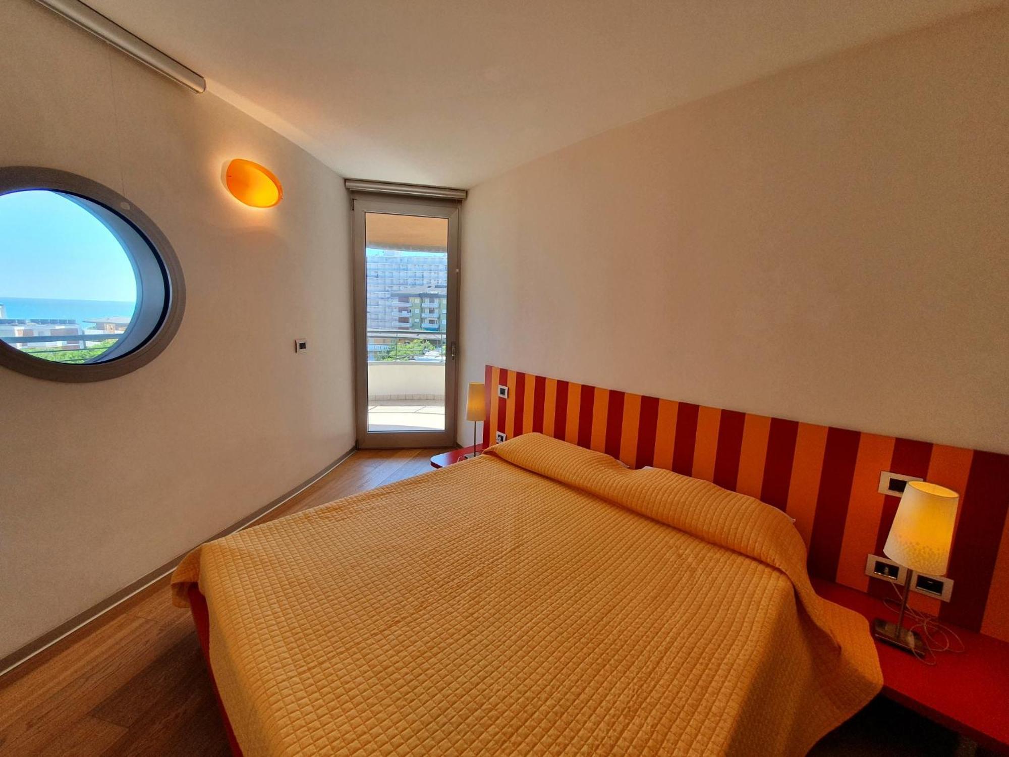 Torre Argonavis Apartment Lignano Sabbiadoro Exterior foto