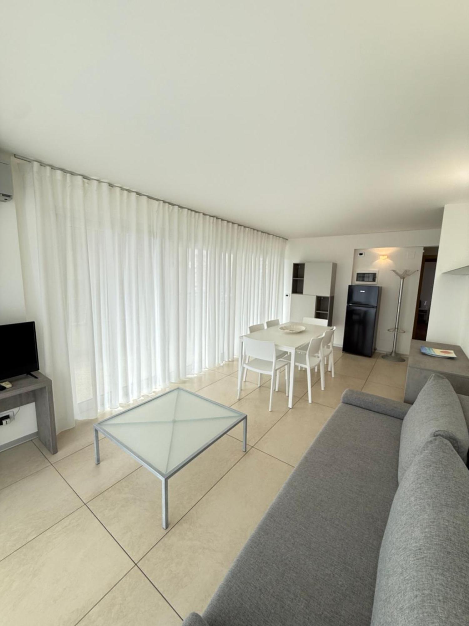 Torre Argonavis Apartment Lignano Sabbiadoro Exterior foto